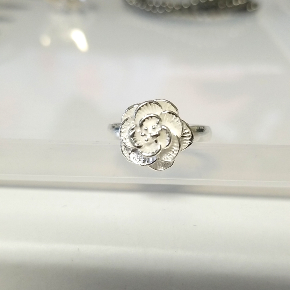 Zales Silver 3D Wild Rose Ring